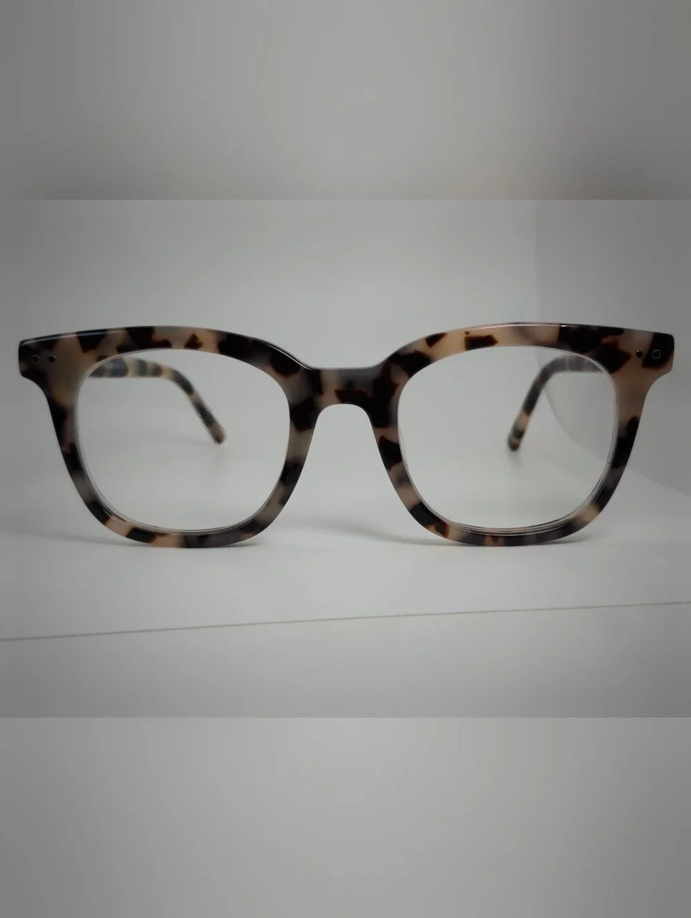 Romy. Tortoiseshell Square Frame Clear Lens Glasses